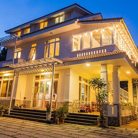 Caly Homestay Dalat Exteriör bild